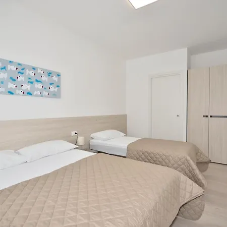 Apartment Aliante *